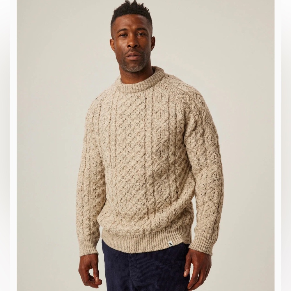 Peregrine Hudson Aran Cable Knit Wool Sweater Size M